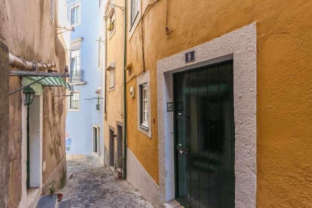 Smile Alfama - Checkinhome Лиссабон Экстерьер фото